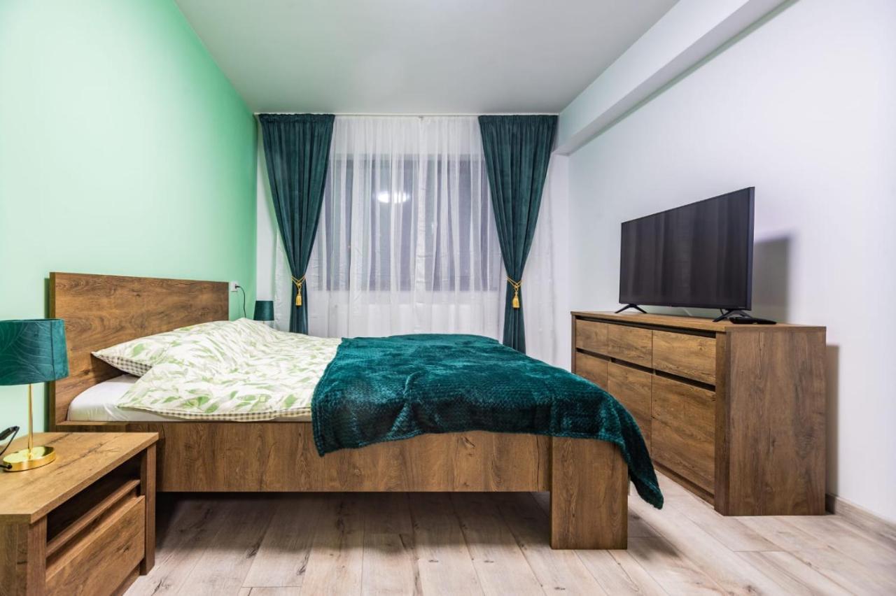 Brigitte Apartment Brasov Bagian luar foto