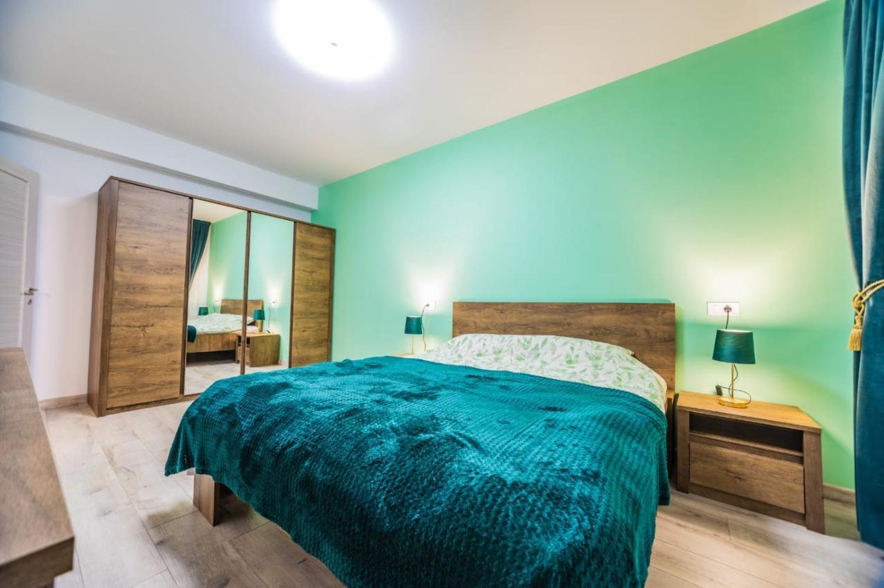 Brigitte Apartment Brasov Bagian luar foto