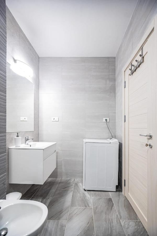 Brigitte Apartment Brasov Bagian luar foto