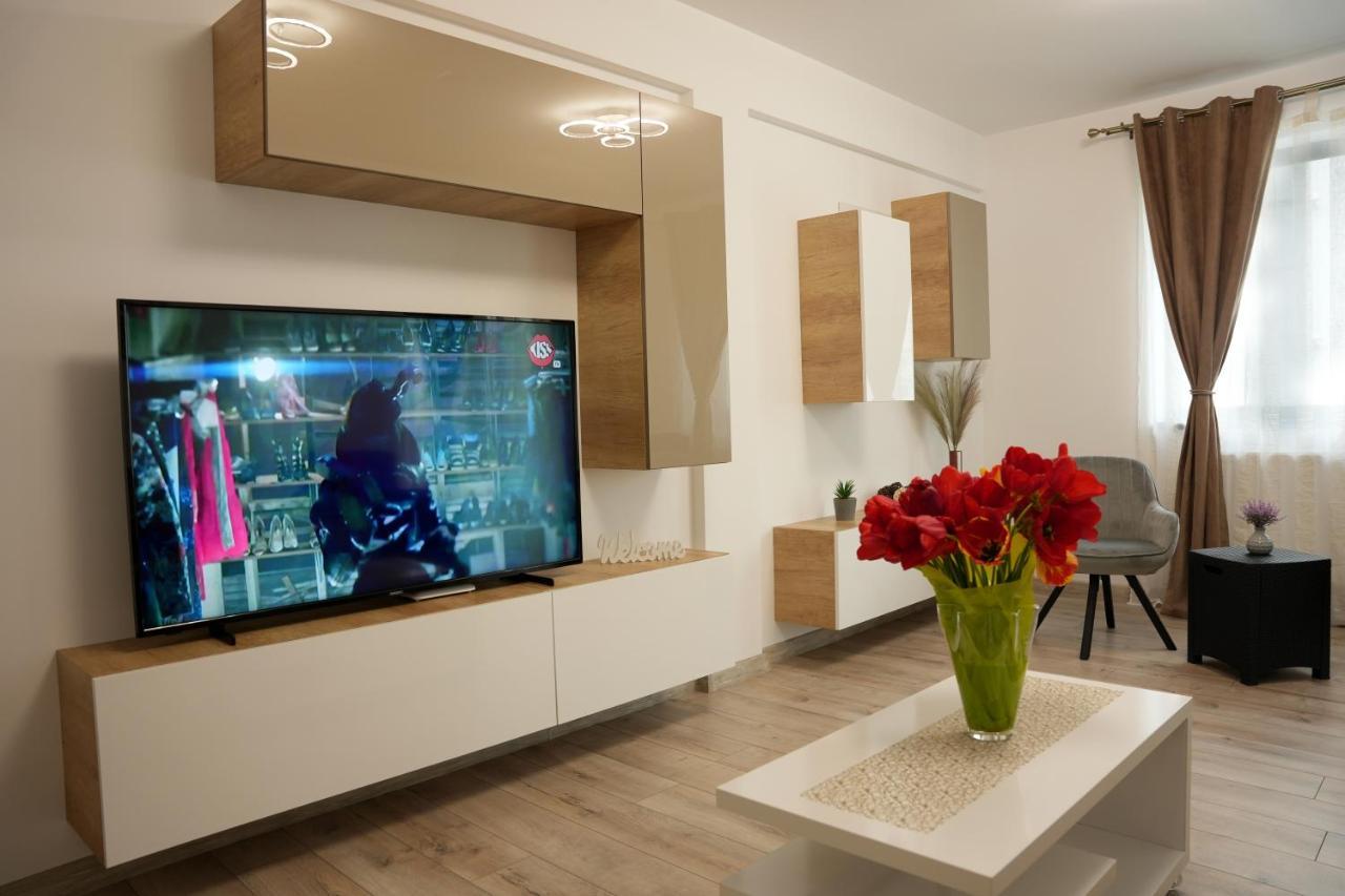 Brigitte Apartment Brasov Bagian luar foto
